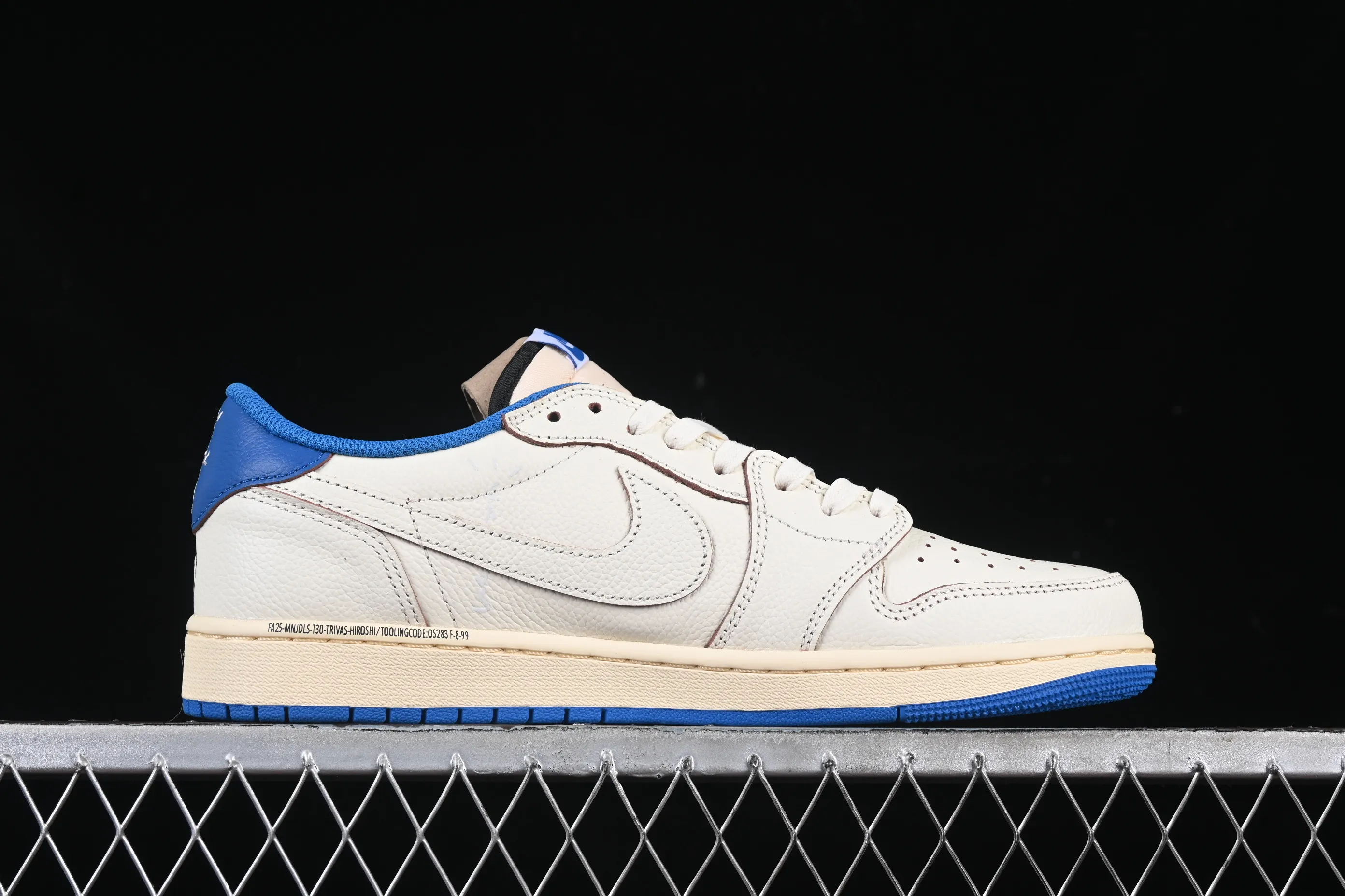 All categories Air Jordan Jordan series basketball shoes Air Jordan 1 Low LW version Travis Scott x Air Jordan 1 Low OG AJ1 Joe 1 undercut low DM7866-104